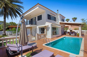 Villa Llevant, aire acondicionado, piscina, wifi, parking, barbacoa, cerca de la playa